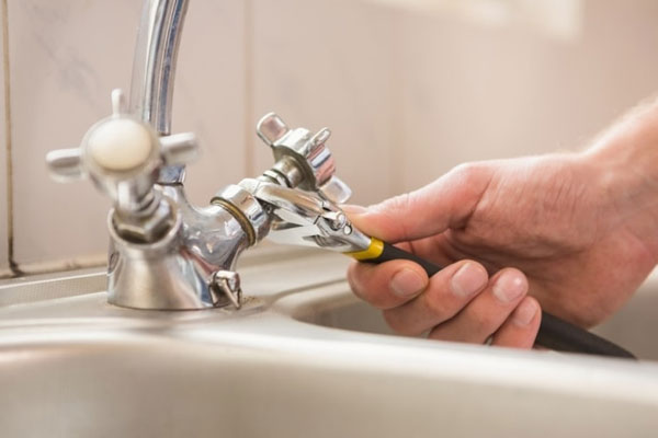 fix leaking taps
